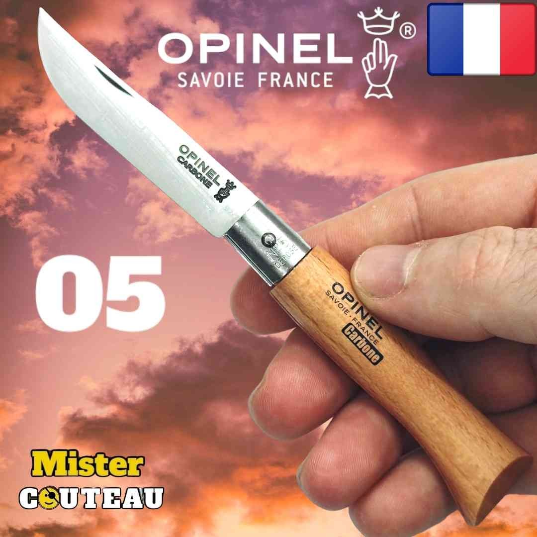 Couteau OPINEL 05 manche hetre lame carbone / 14 cm