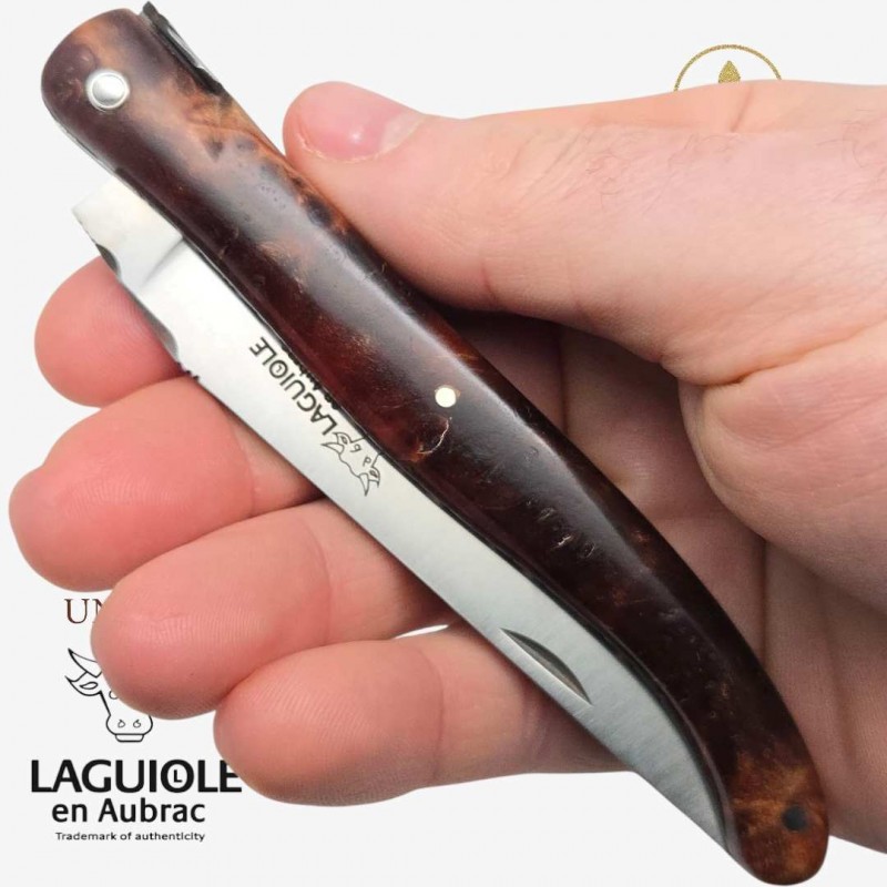 Couteau Laguiole en Aubrac pièce unique loupe tilleul Couteau Laguiole en Aubrac pièce unique loupe tilleul
