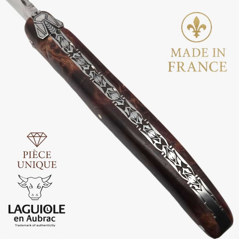 Couteau Laguiole en Aubrac pièce unique loupe tilleul Couteau Laguiole en Aubrac pièce unique loupe tilleul