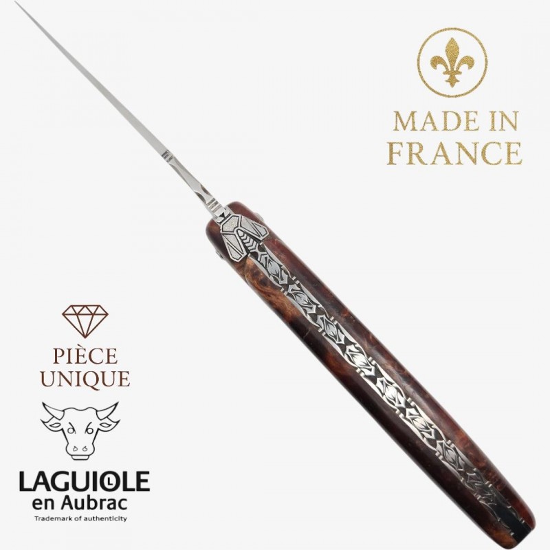 Couteau Laguiole en Aubrac pièce unique loupe tilleul Couteau Laguiole en Aubrac pièce unique loupe tilleul
