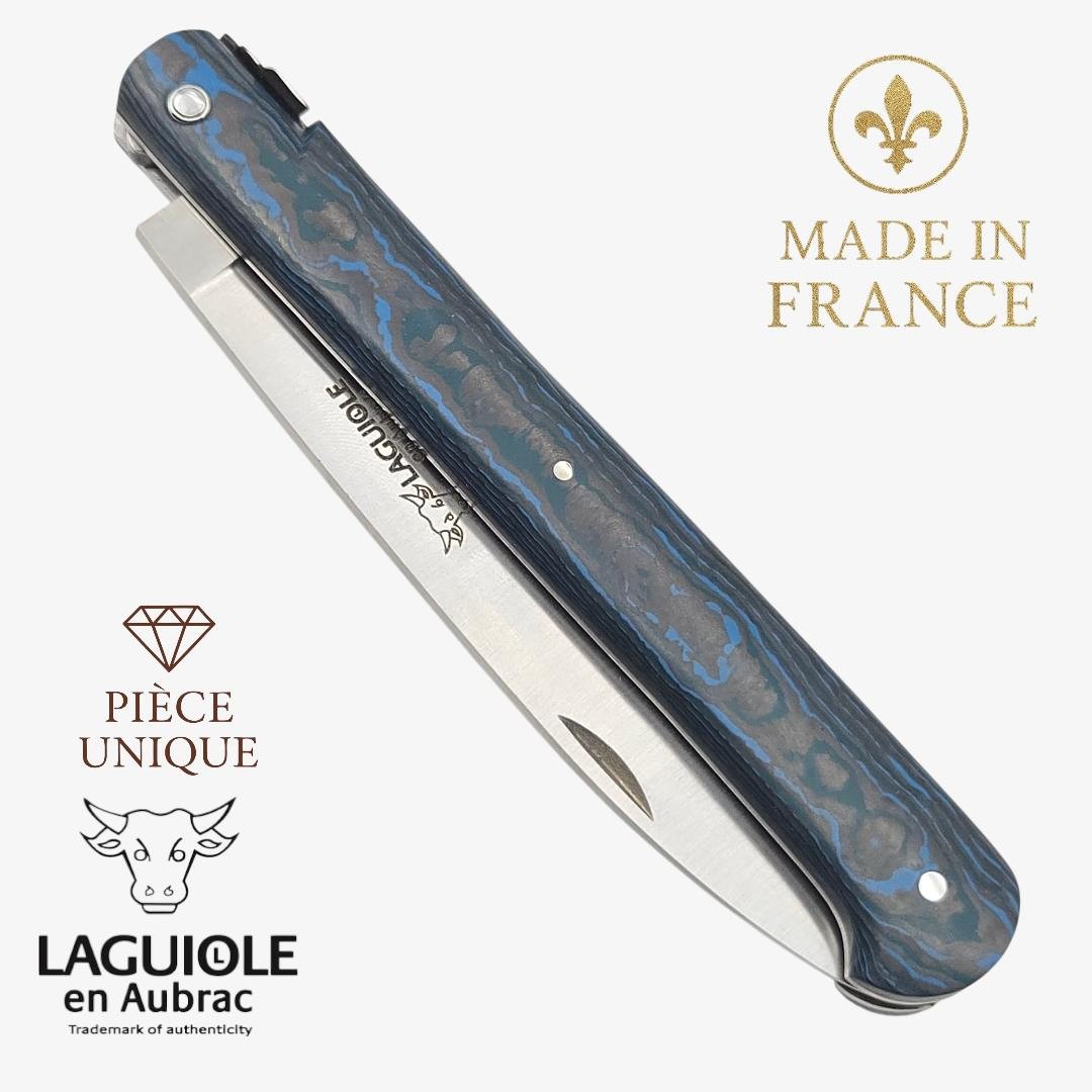 Couteau Laguiole Aubrac droit 13cm piece unique fibre de carbone bleu