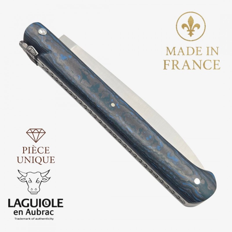 Couteau Laguiole Aubrac droit 13cm piece unique fibre de carbone bleu