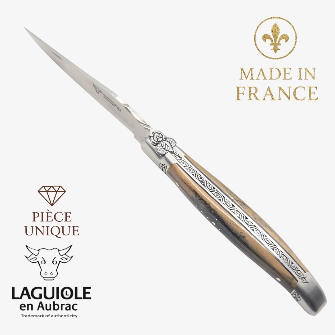 Couteau Laguiole en Aubrac croute ivoire  mammouth pièce unique