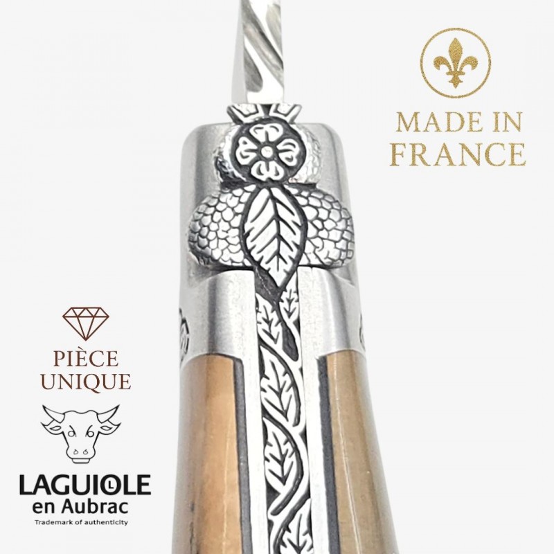 Couteau Laguiole en Aubrac croute ivoire  mammouth pièce unique