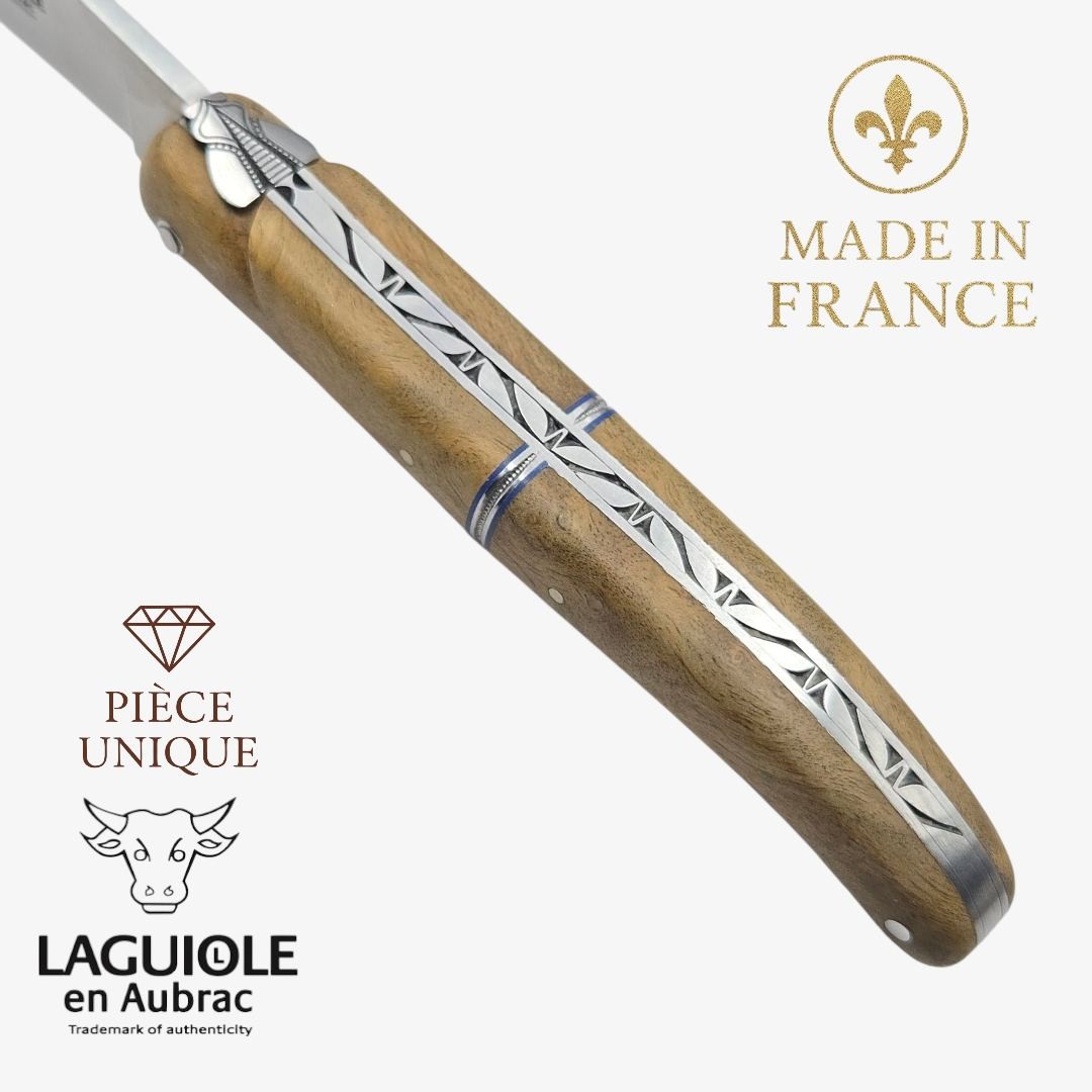 Couteau Laguiole en Aubrac pièce unique cheesewood bague centrale