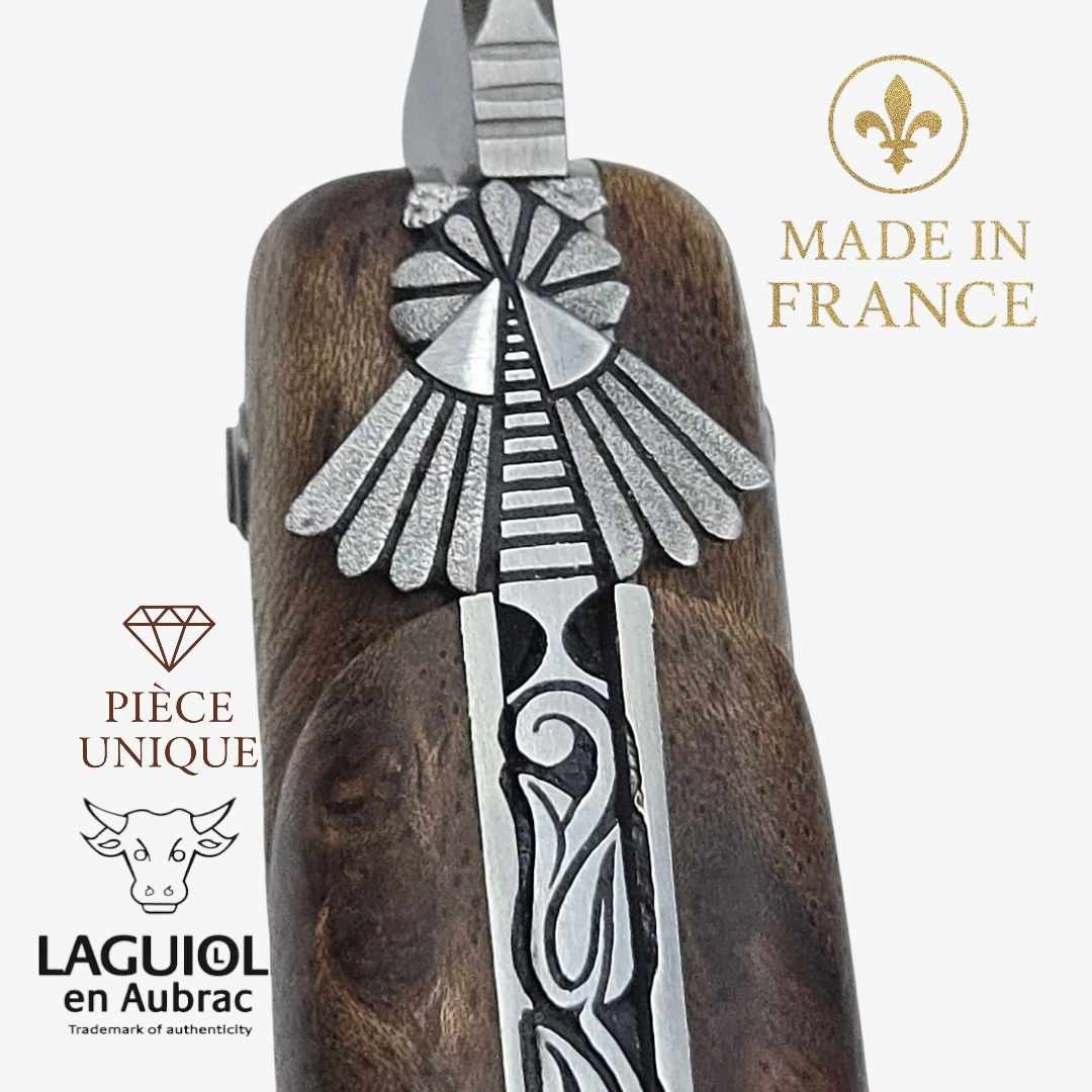 Couteau Laguiole en Aubrac pièce unique Albizzia