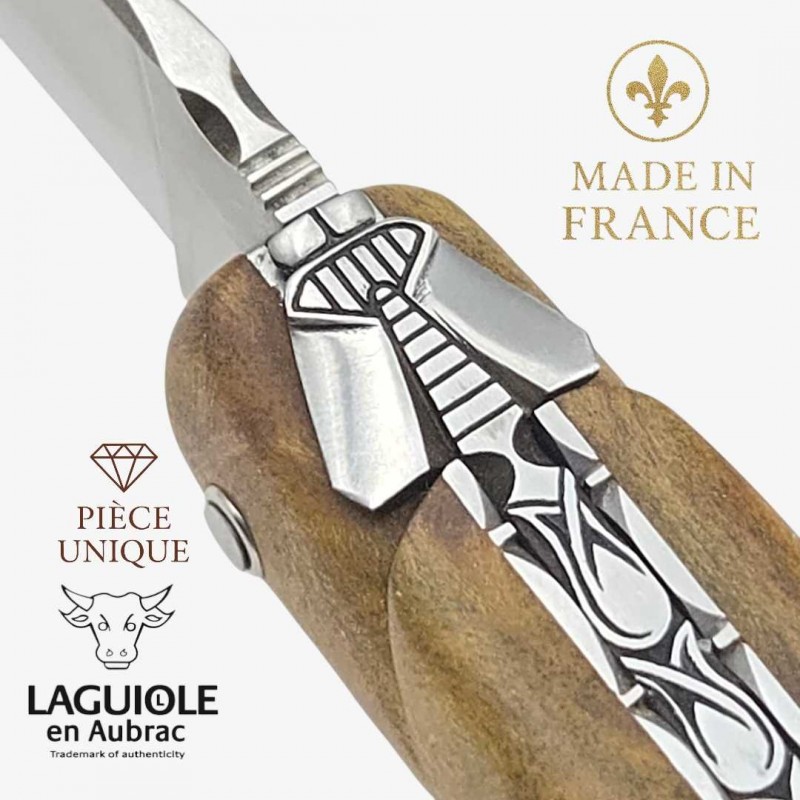 Laguiole en Aubrac artisanal cheesewood pièce unique
