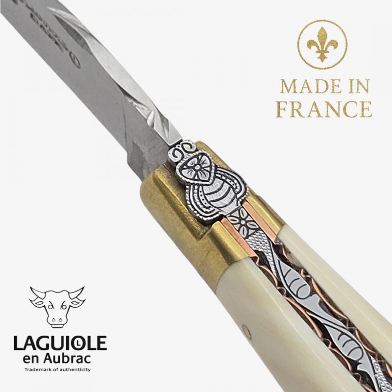Couteau Laguiole en Aubrac Le Bijou ivoire phacochère