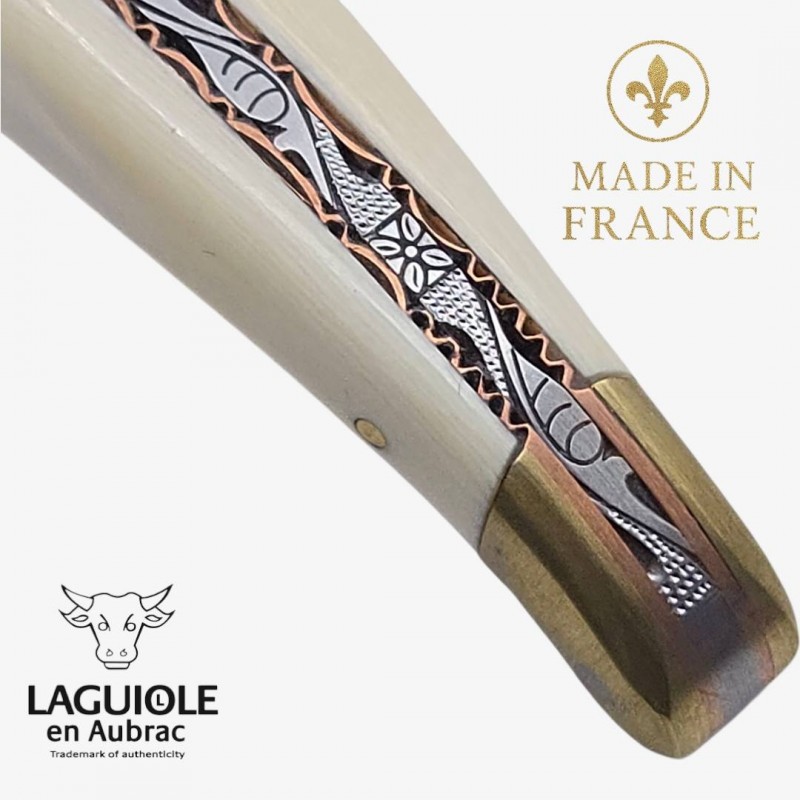 Couteau Laguiole en Aubrac Le Bijou ivoire phacochère