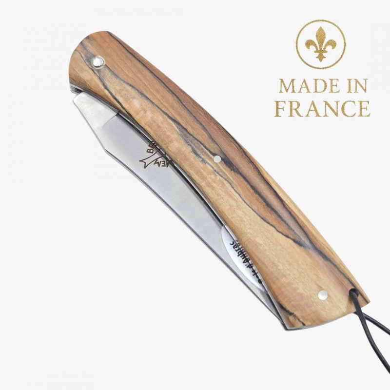 Couteau camembert hêtre de l’Aubrac pas Sauveterre