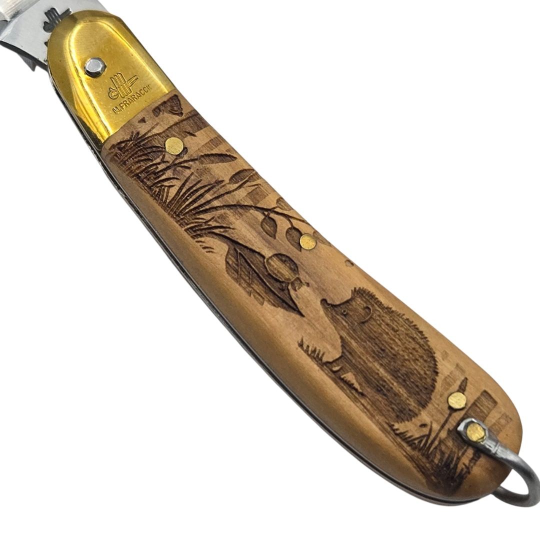 Couteau serpette Fraraccio olivier gravure vierge herisson/ niglo