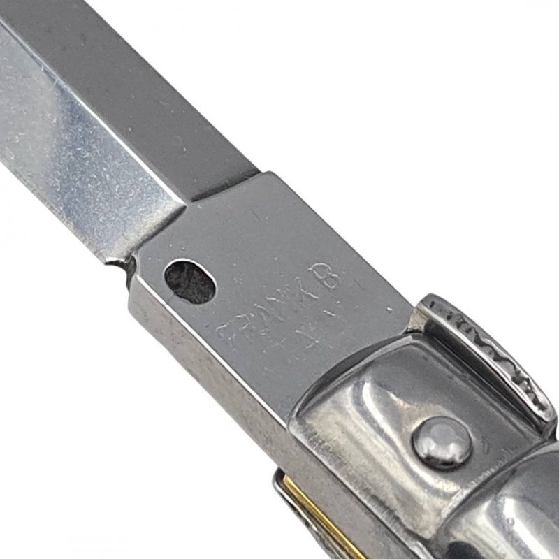 Stiletto automatique Frank Beltrame dague corne blonde 23cm