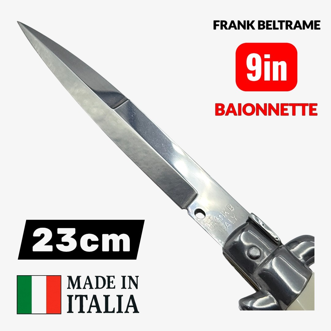 Détail de la lame du couteau automatique - type baionnette