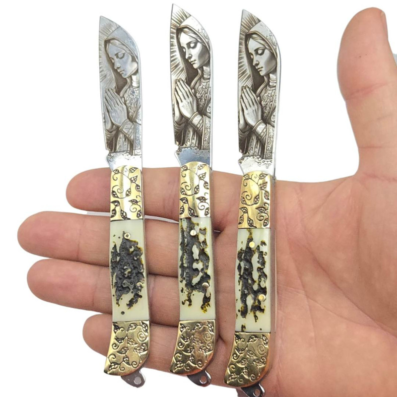 Couteau vierge en priere 14 cm