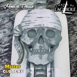 Couteau Forge Laguiole Custom tête de mort Rambaud bandana manche os