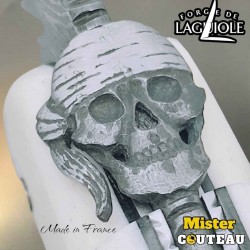 Couteau Forge Laguiole Custom tête de mort Rambaud bandana manche os